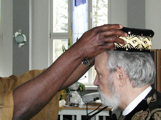 Emeritierung von Prof. Ernst Leuninger chief_hut.jpg